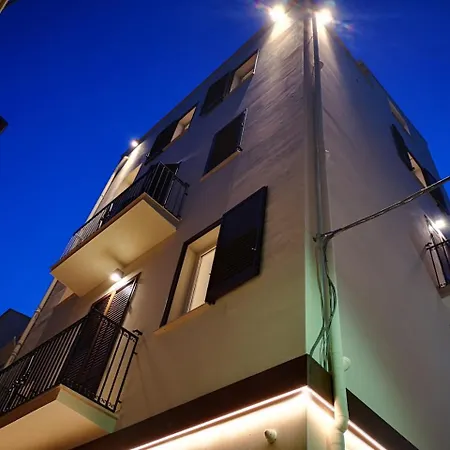 Апартаменты Cielo D' Palazzo Adamo *